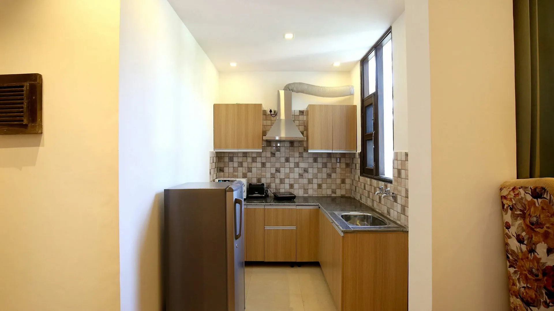 Oyo Home 9895 Valley View 1Bhk Bharari Shimla