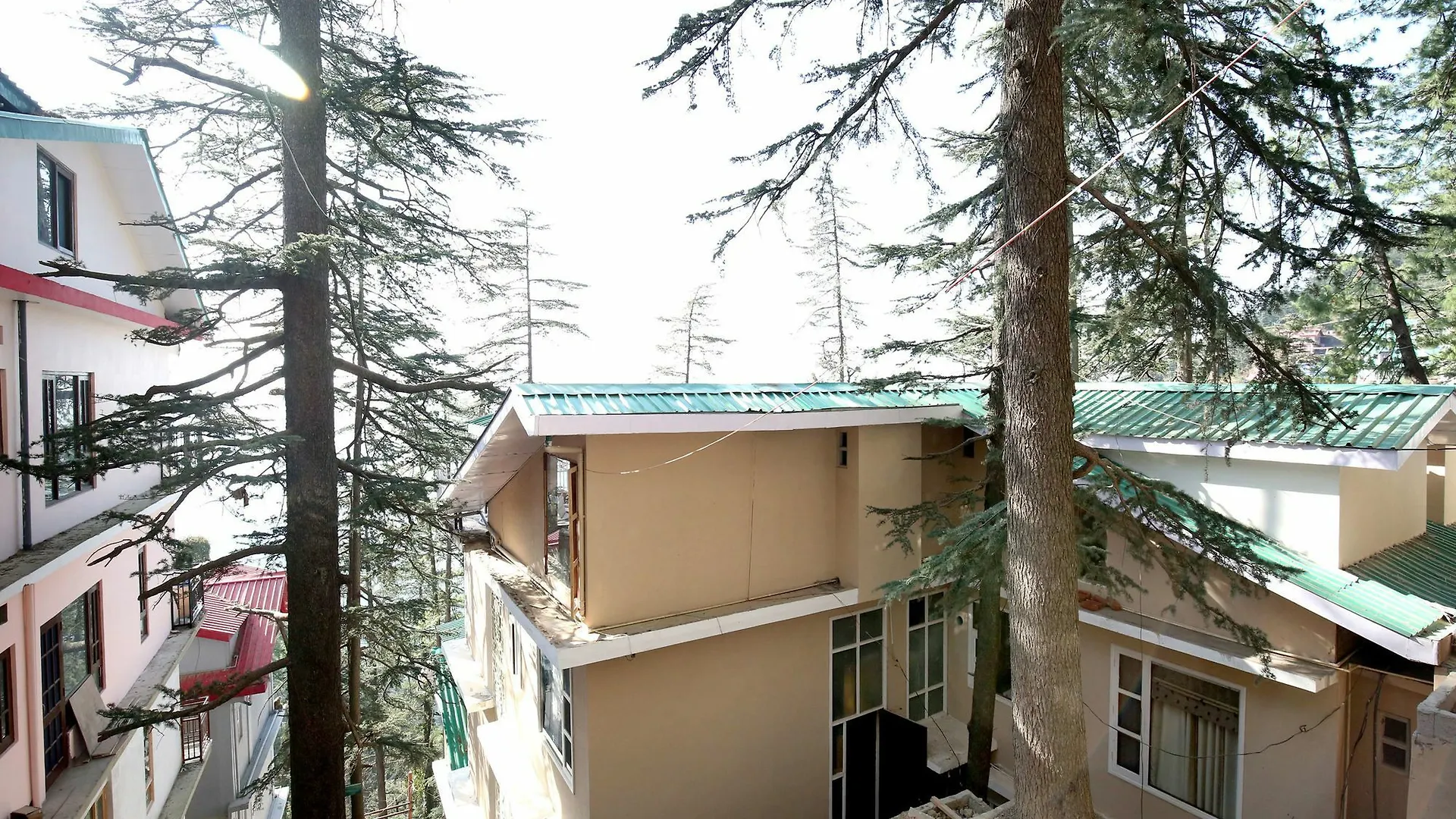 Oyo Home 9895 Valley View 1Bhk Bharari Shimla Hotel
