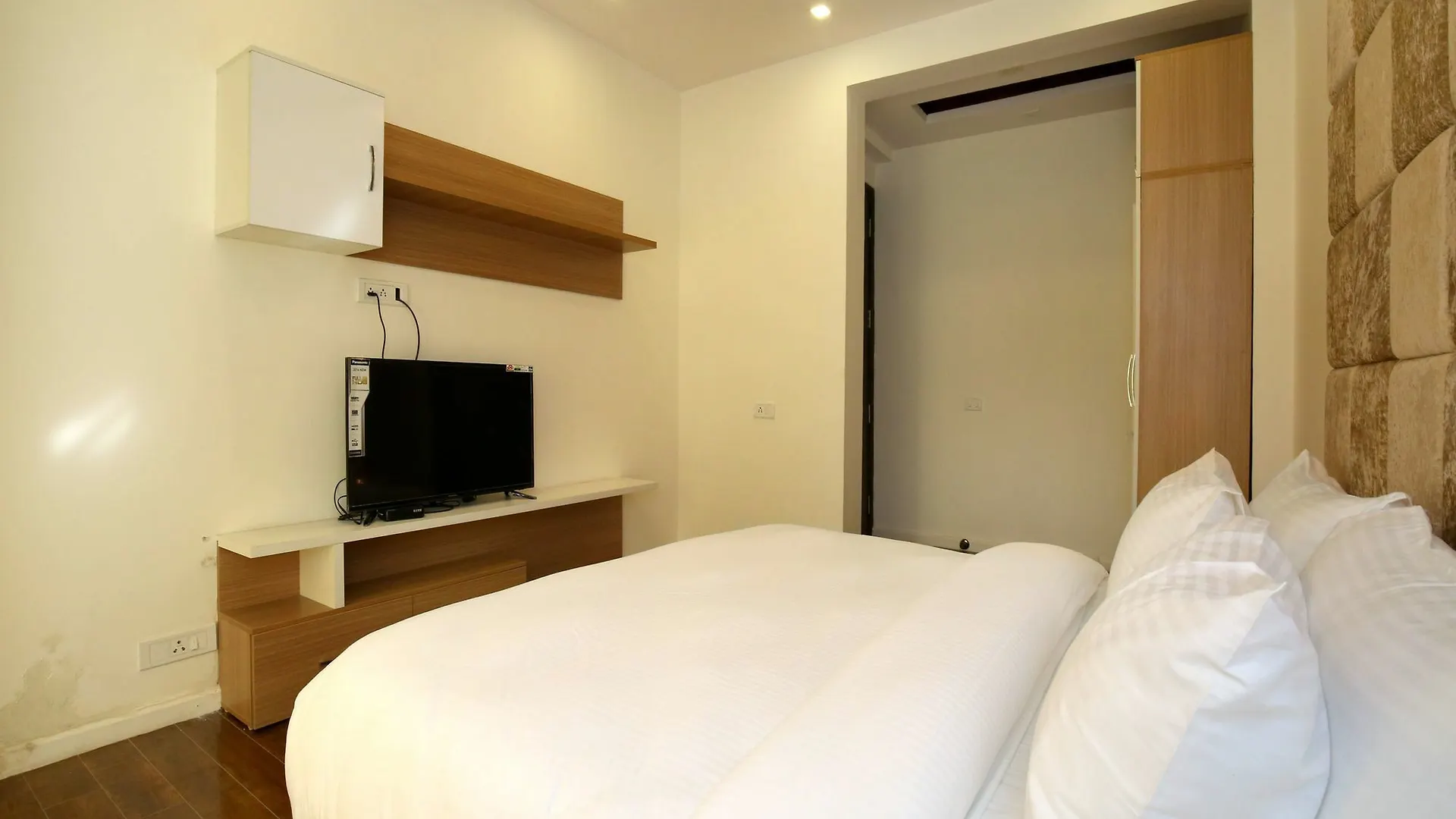 Oyo Home 9895 Valley View 1Bhk Bharari Shimla India